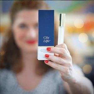CITY LIPS Plumping Lip Gloss